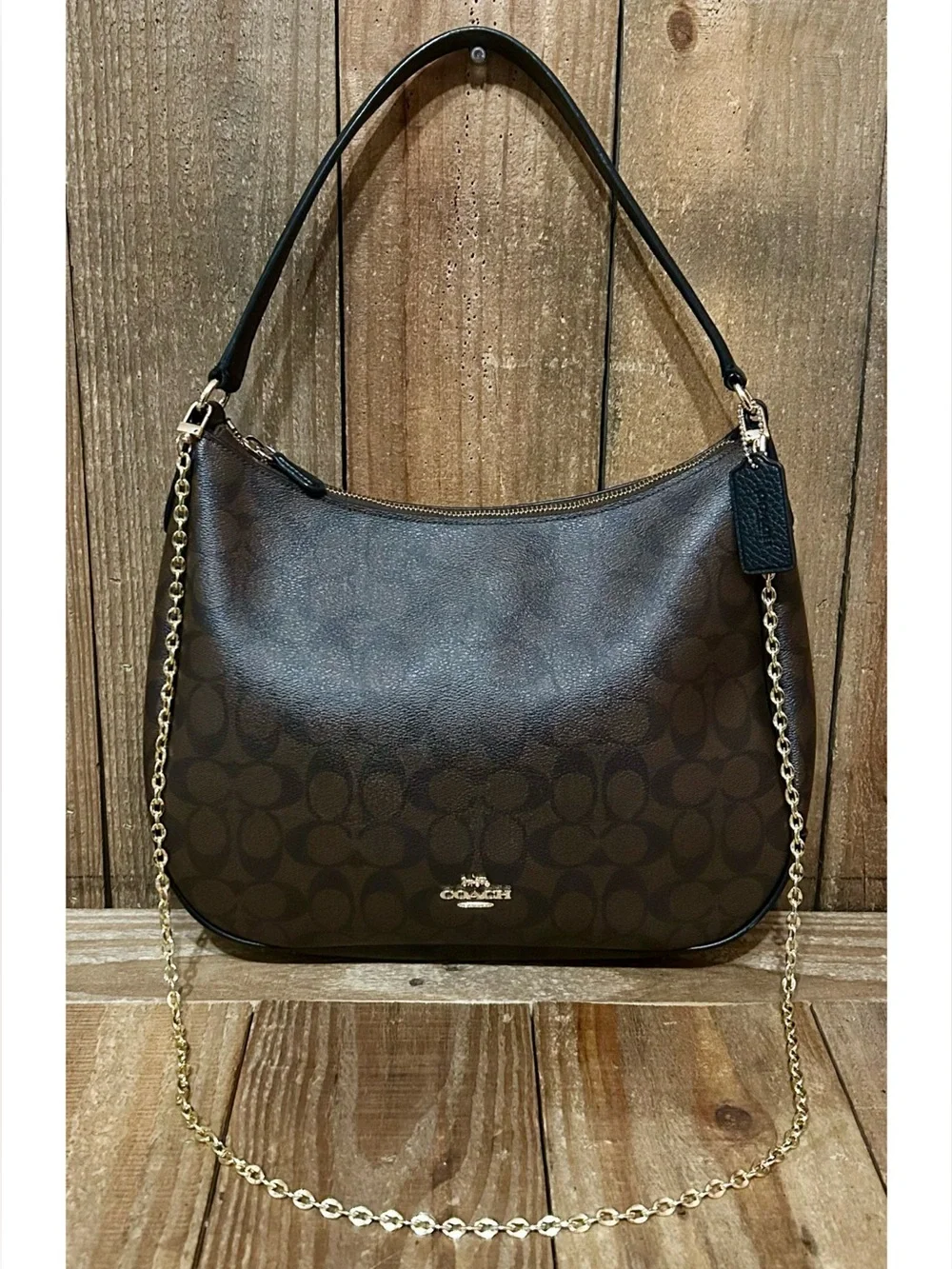 Coach. 5 Piece. Signature Zip Bag & Free Wallet, Glasses/Case, Scarf & Dust Bag. - Picture 7 of 16